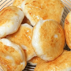 Pan-Fried Cuttlefish Cakes